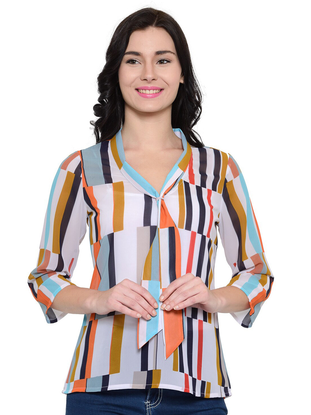 

Zastraa White and Blue Print Crepe Top