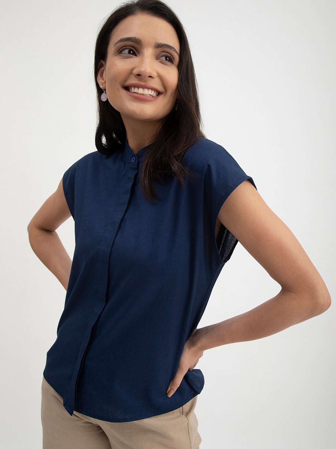 

FableStreet Classic Mandarin Collar Extended Sleeves Linen Shirt, Navy blue