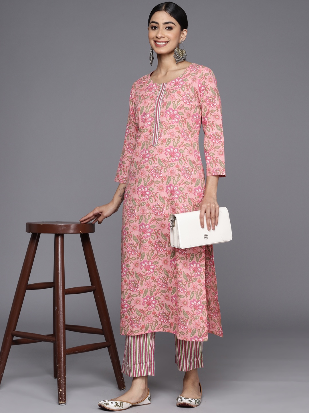 

Varanga Floral Printed Regular Gotta Patti Pure Cotton Kurta with Trousers, Pink