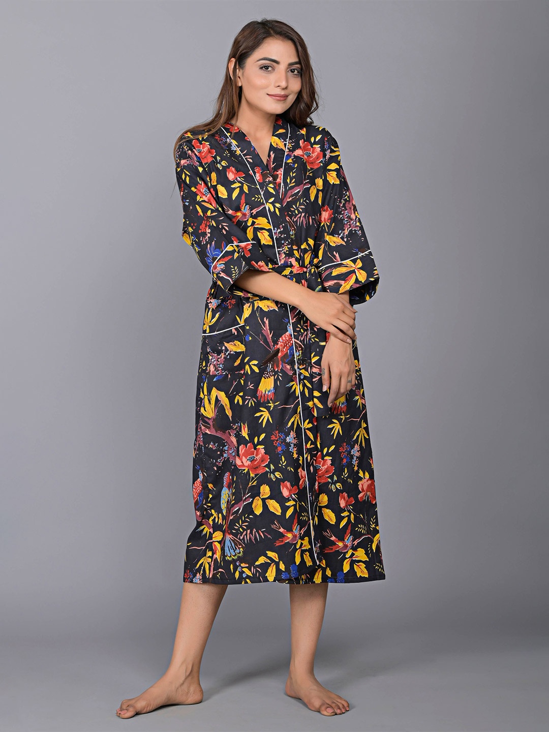 

SHOOLIN Floral Printed V Neck Midi Nightdress, Black