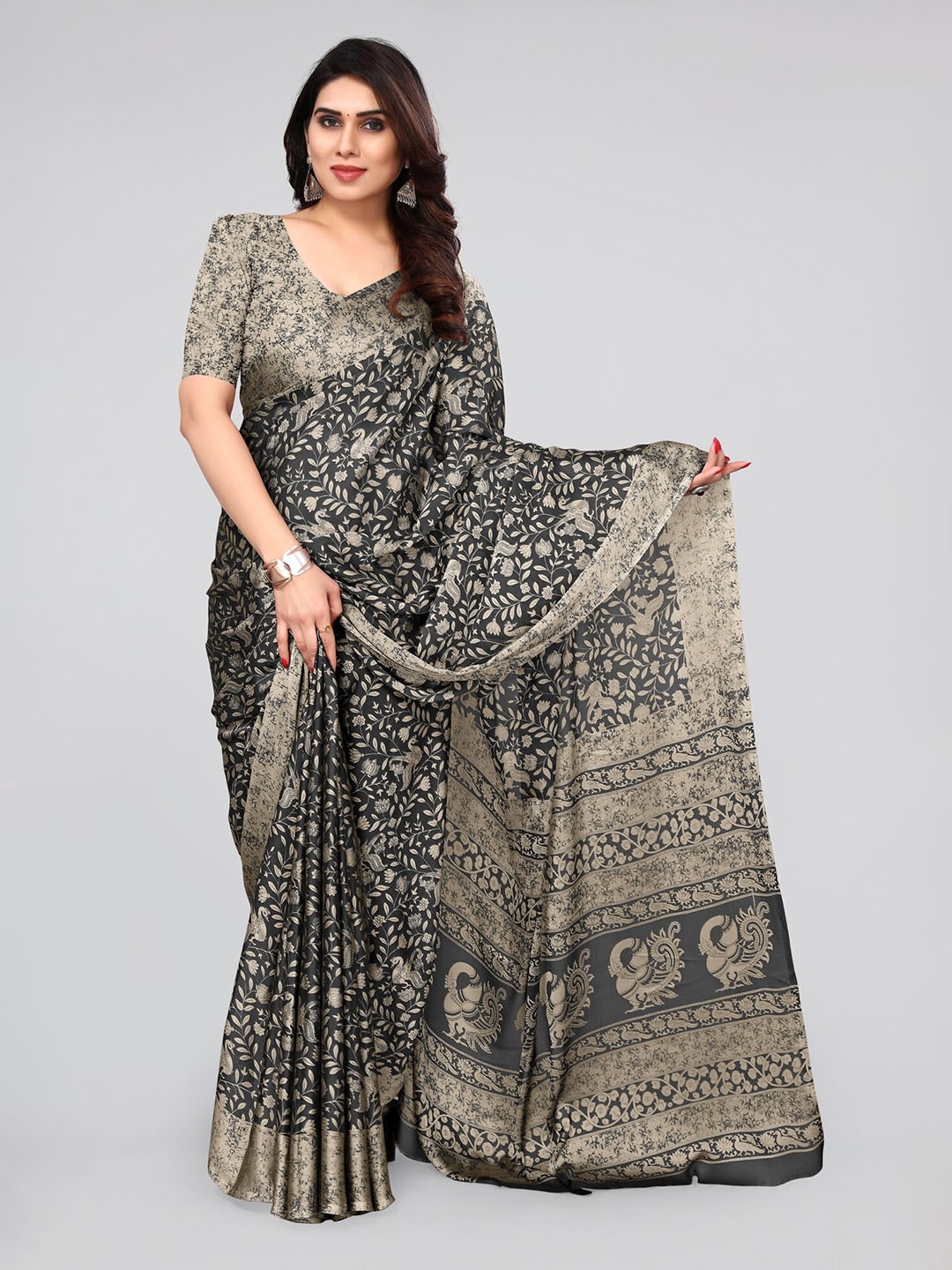 

MIRCHI FASHION Black & Beige Floral Printed Saree