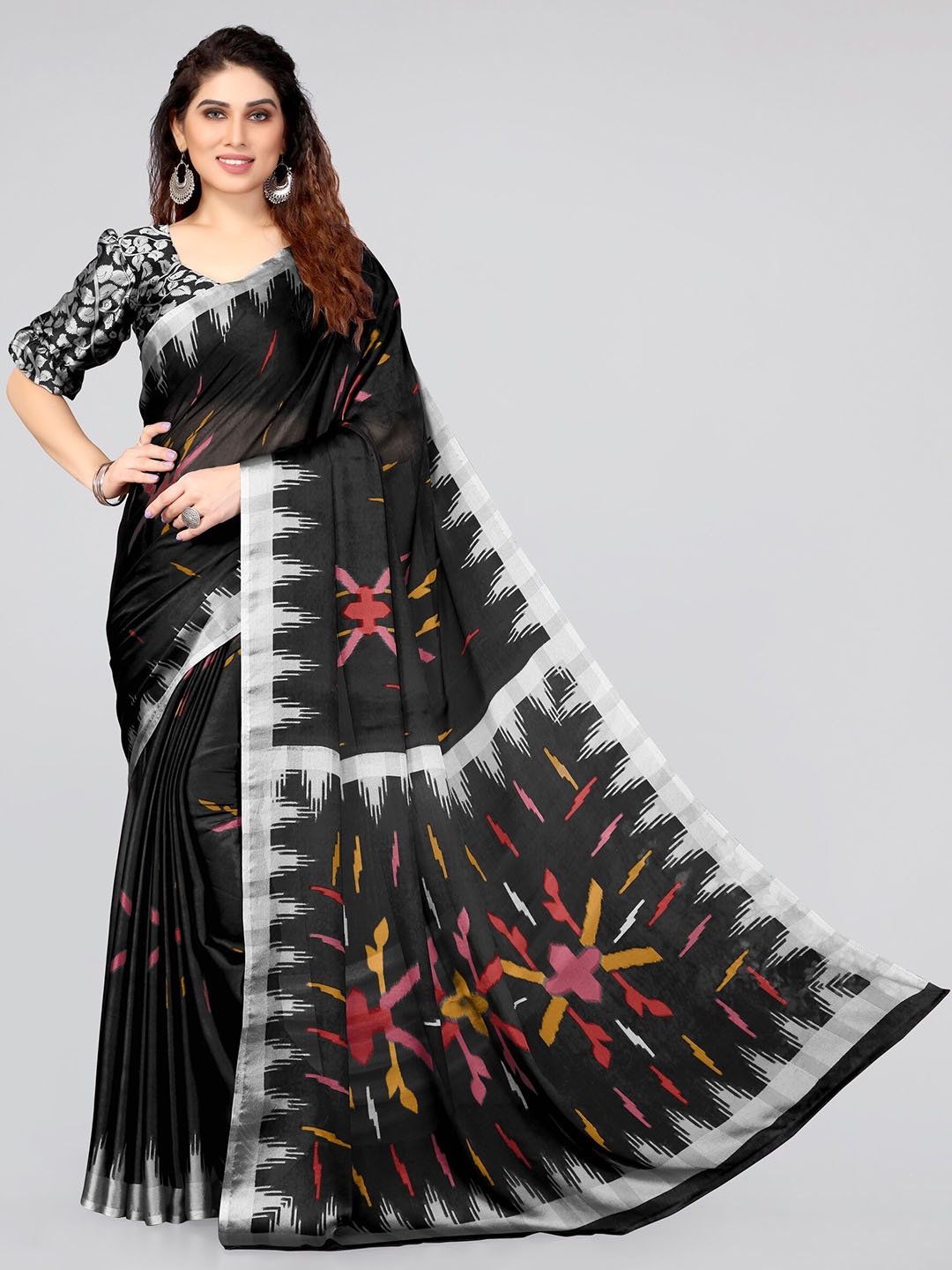

MIRCHI FASHION Black & Pink Zari Ethnic Motifs Block Print Saree