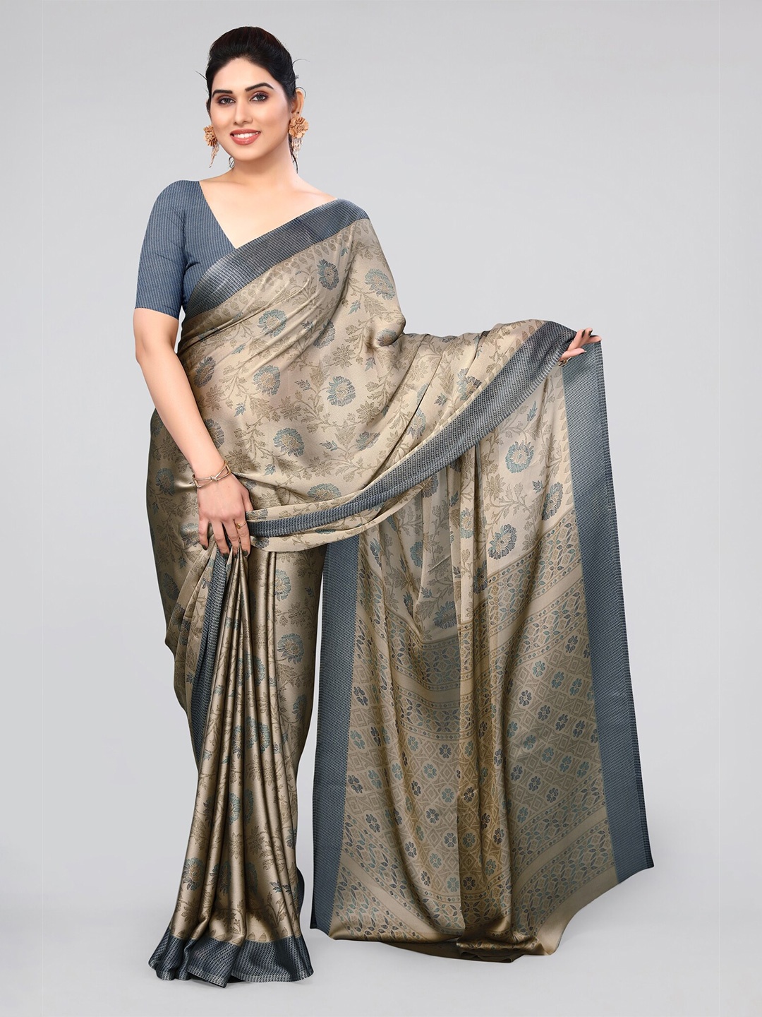 

MIRCHI FASHION Beige & Grey Floral Printed Saree