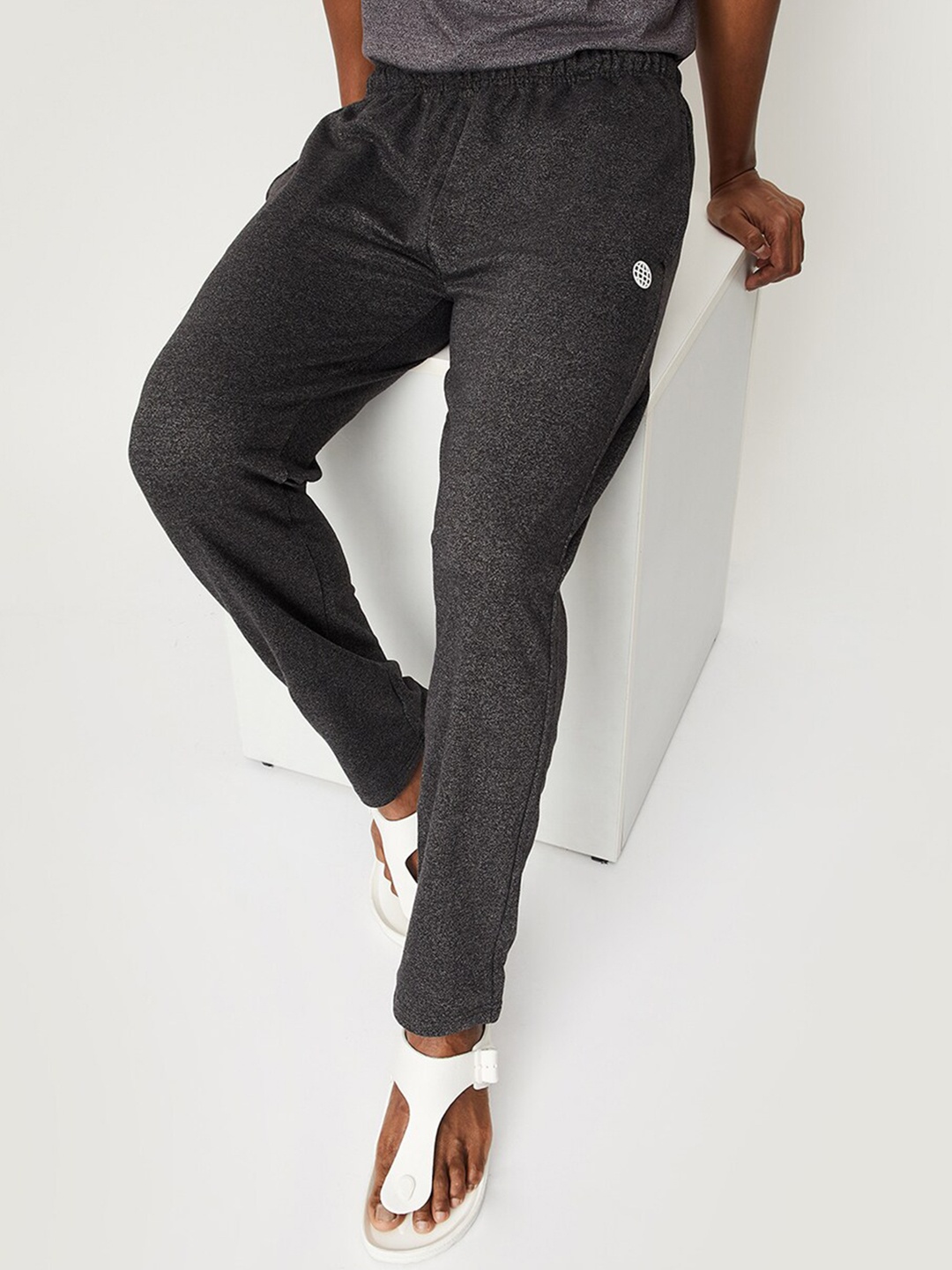

max Men Regular Fit Mid-Rise Track Pants, Black