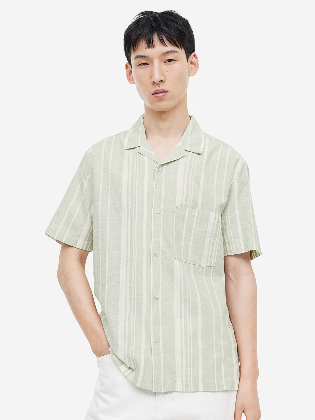 

H&M Men Regular Fit Linen-Blend Shirt, Sea green