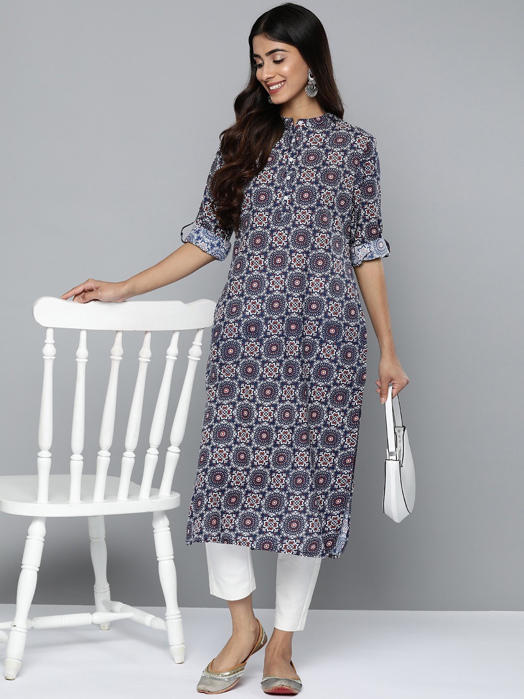 

HERE&NOW Women Navy Blue Geometric Printed Asymmetric Kurta