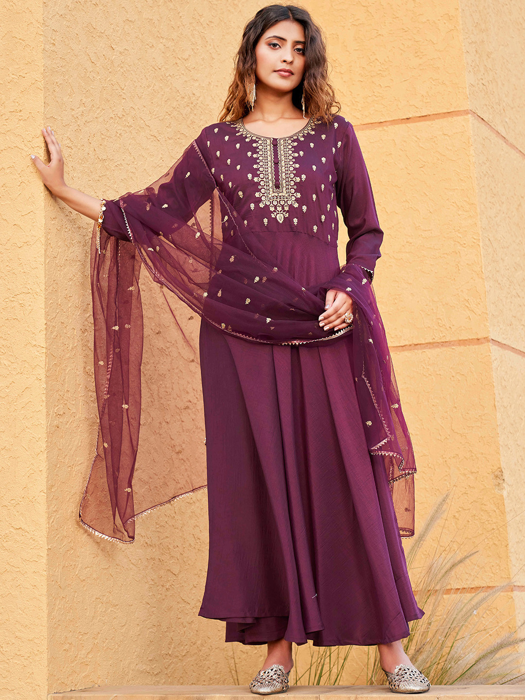 

Tikhi Imli Burgundy Floral Embroidered Zari Kurta with Trousers & With Dupatta