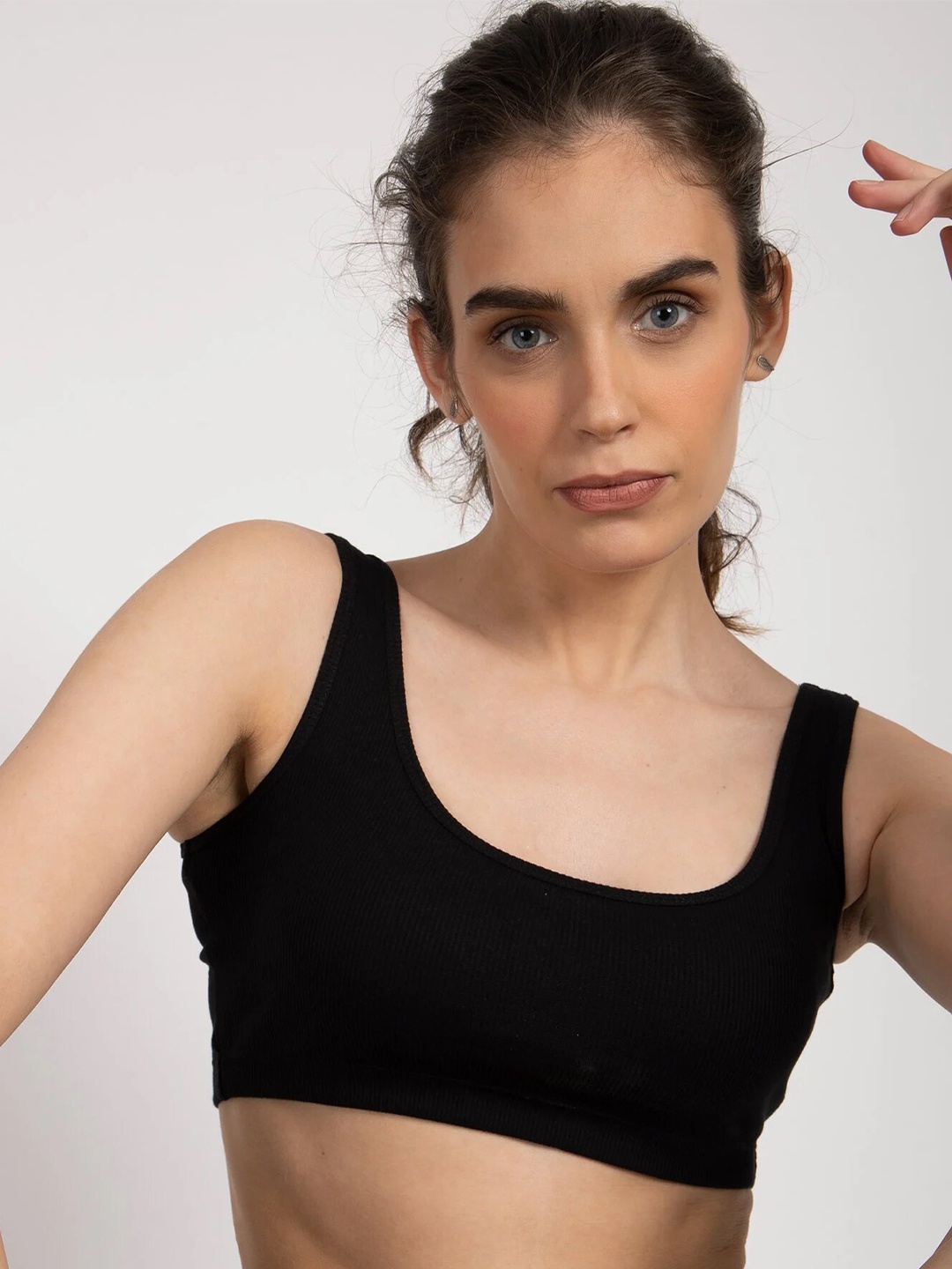 

COLOR CAPITAL Scoop Neck Cotton Crop Vest Top, Black