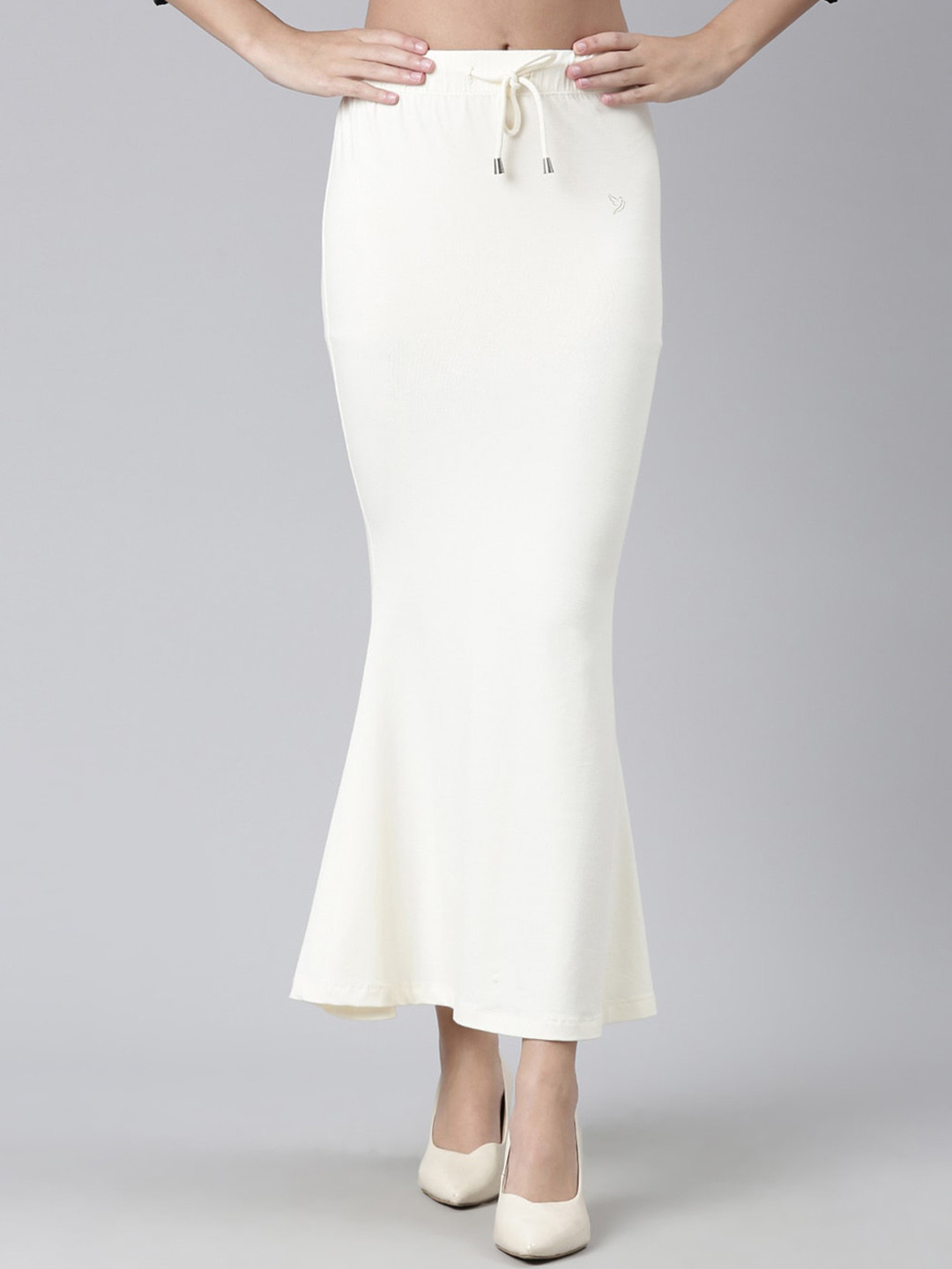 

TWIN BIRDS Side Slit High-Rise Stretchable Viscose Saree Skirt, Off white