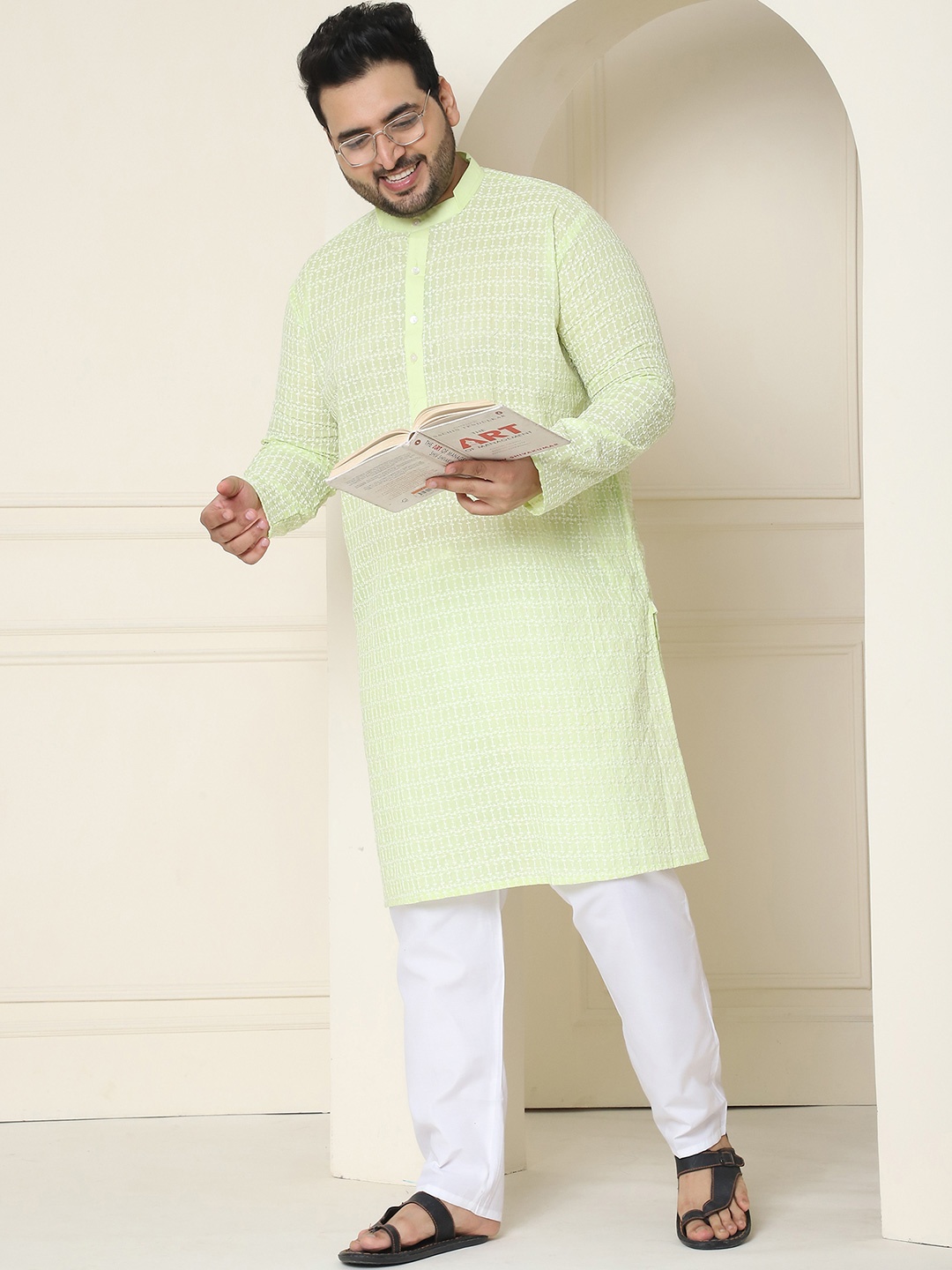 

SOJANYA PLUS Embroidered Regular Pure Cotton Kurta with Pyjamas, Green