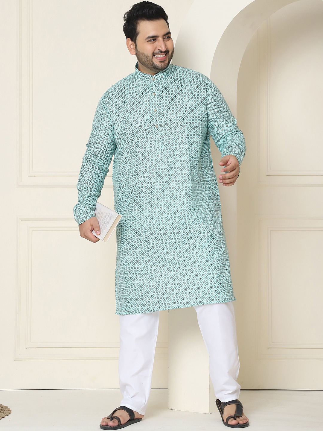 

SOJANYA PLUS Men Plus Size Ethnic Motifs Printed Regular Kurta With Pyjamas, Sea green