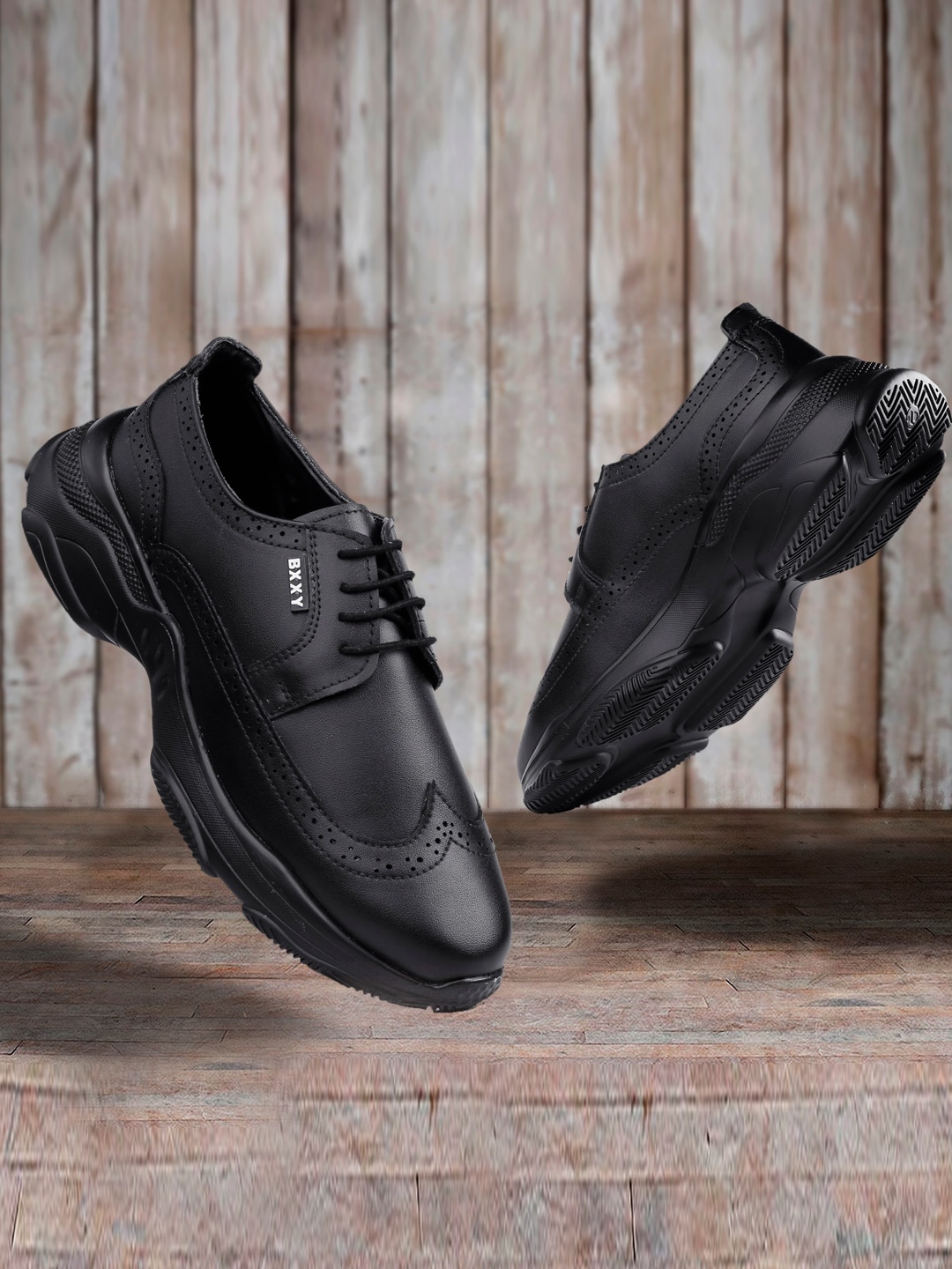 

Bxxy Men Perforated Brogues, Black