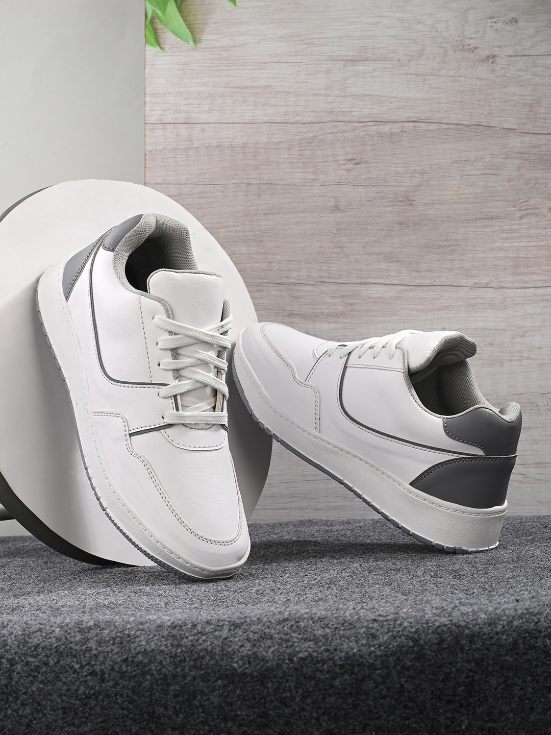 

Mast & Harbour Men White And Grey Colourblocked Sneakers