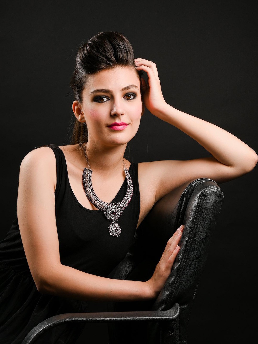 

ODETTE Silver-Plated Crystal Studded Jewellery Set