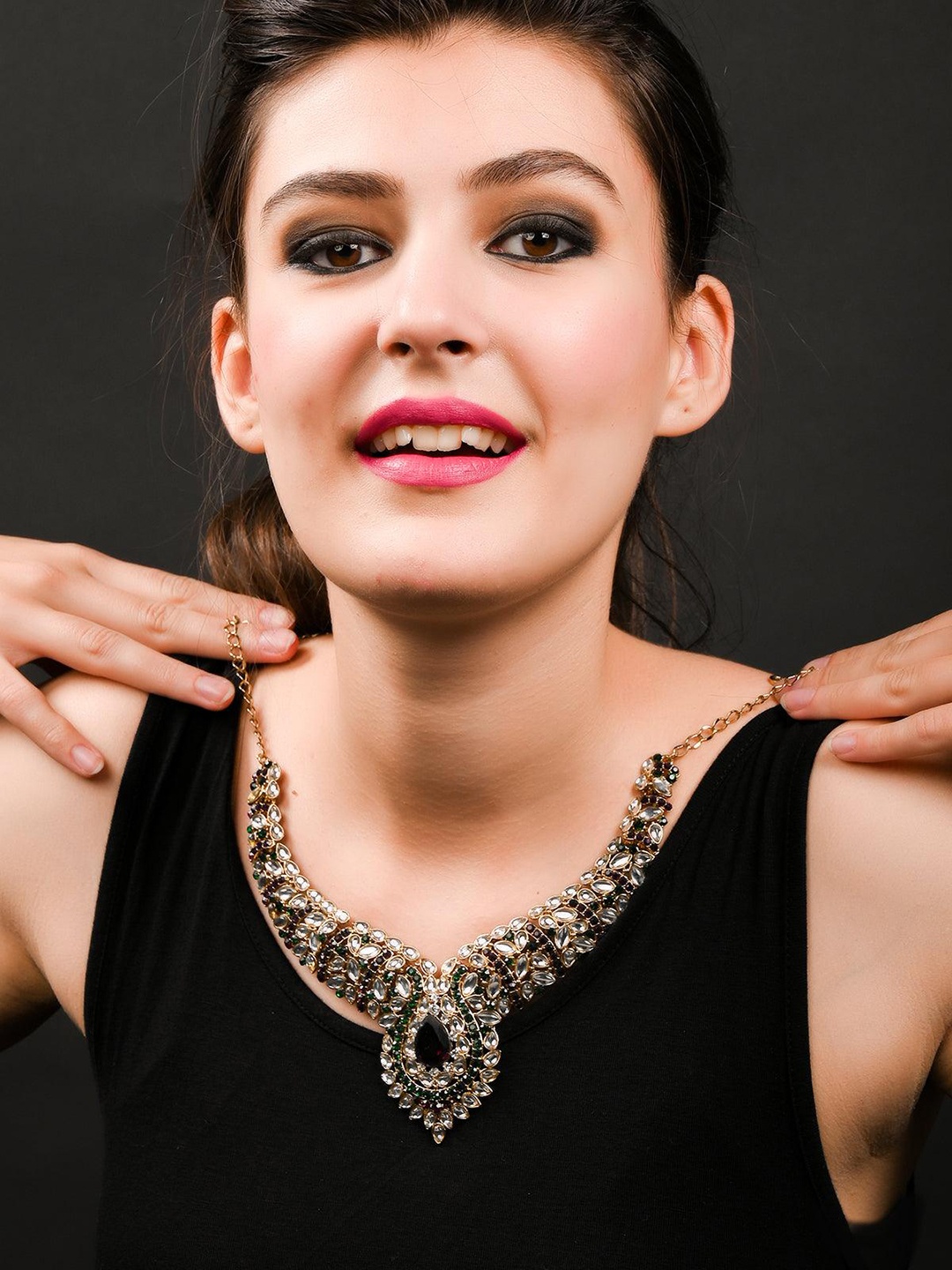 

ODETTE Gold-Plated Crystals-Studded Jewellery Set