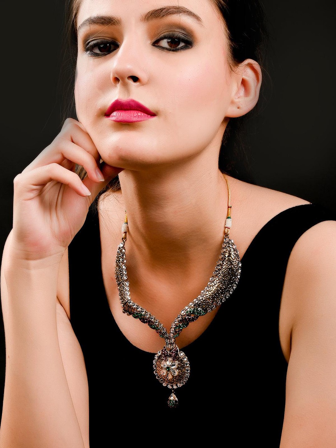 

ODETTE Gold-Plated Brass Antique Necklace