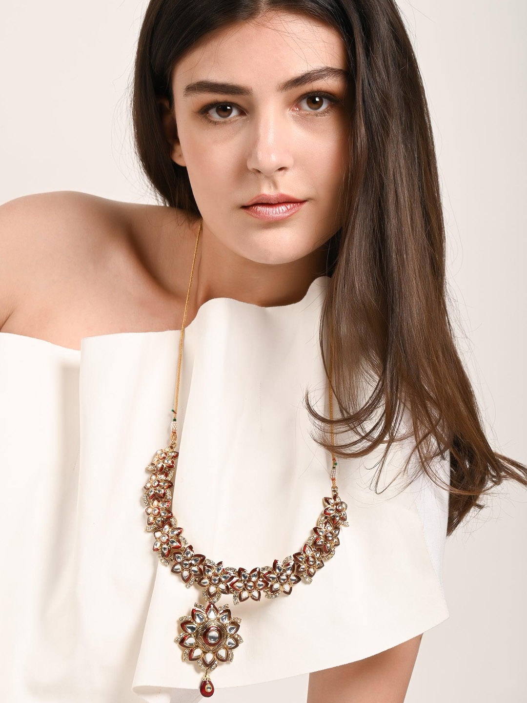 

ODETTE Kundan Necklace & Earrings Set With Maang Tika With Maang Tika, Red