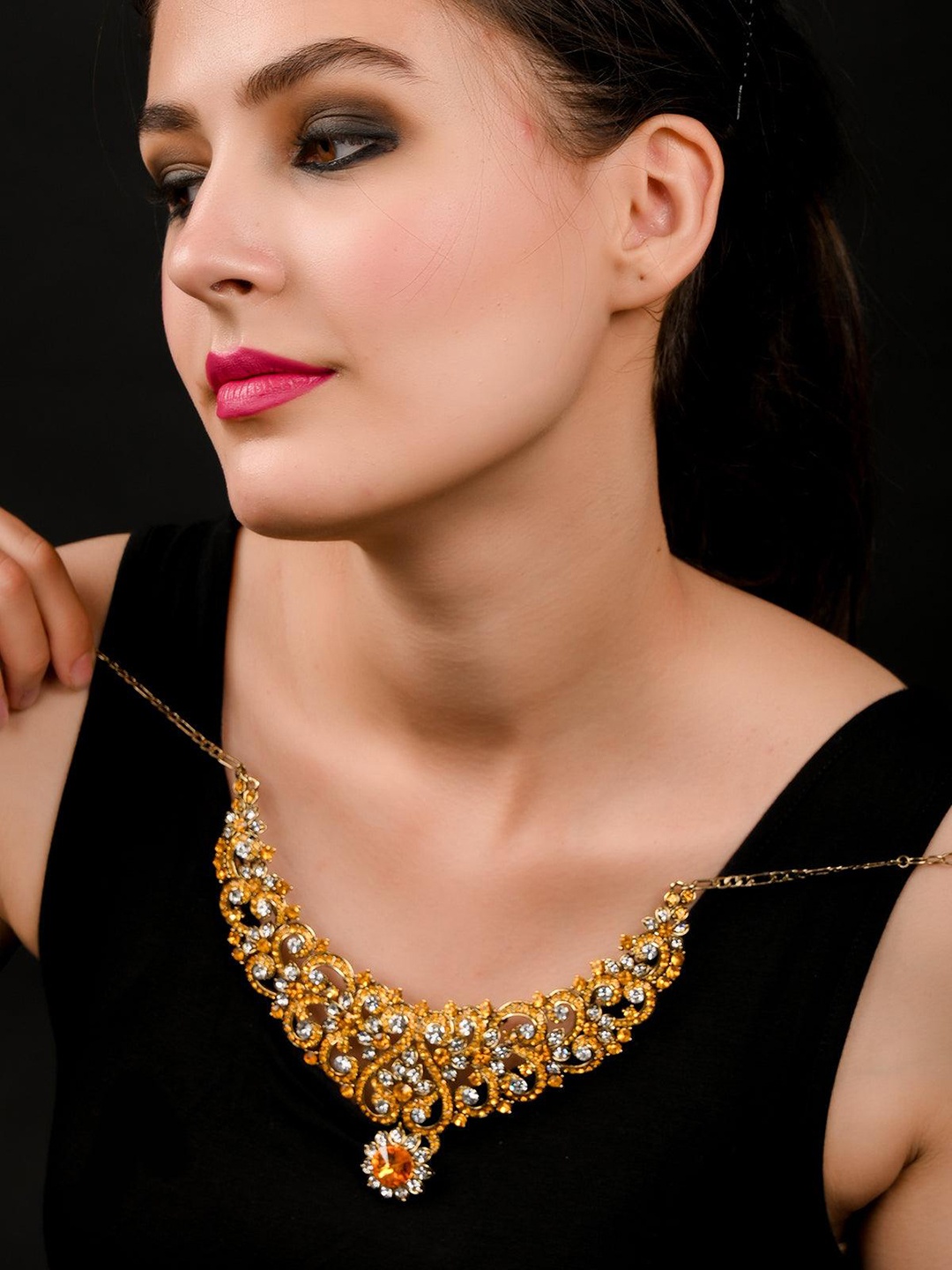 ODETTE Crystal-Studded Necklace & Earrings Set With Maang Tika, Silver