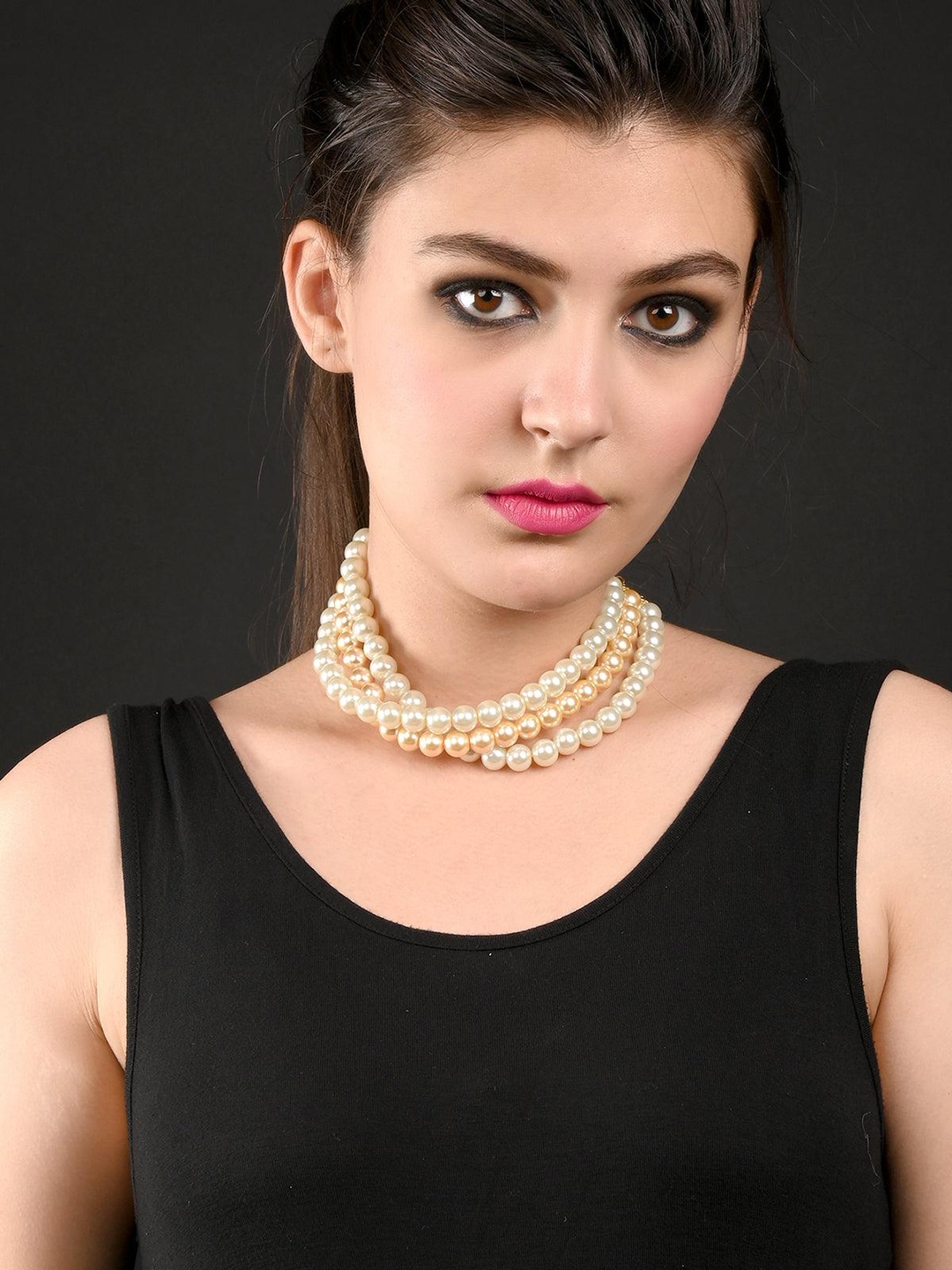 

ODETTE Beaded Necklace & Earrings Set, White