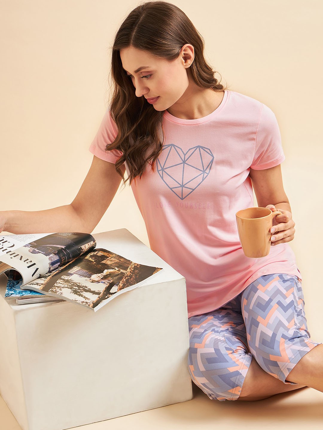 

Sweet Dreams Pink & Blue Geometric Printed Night Suit