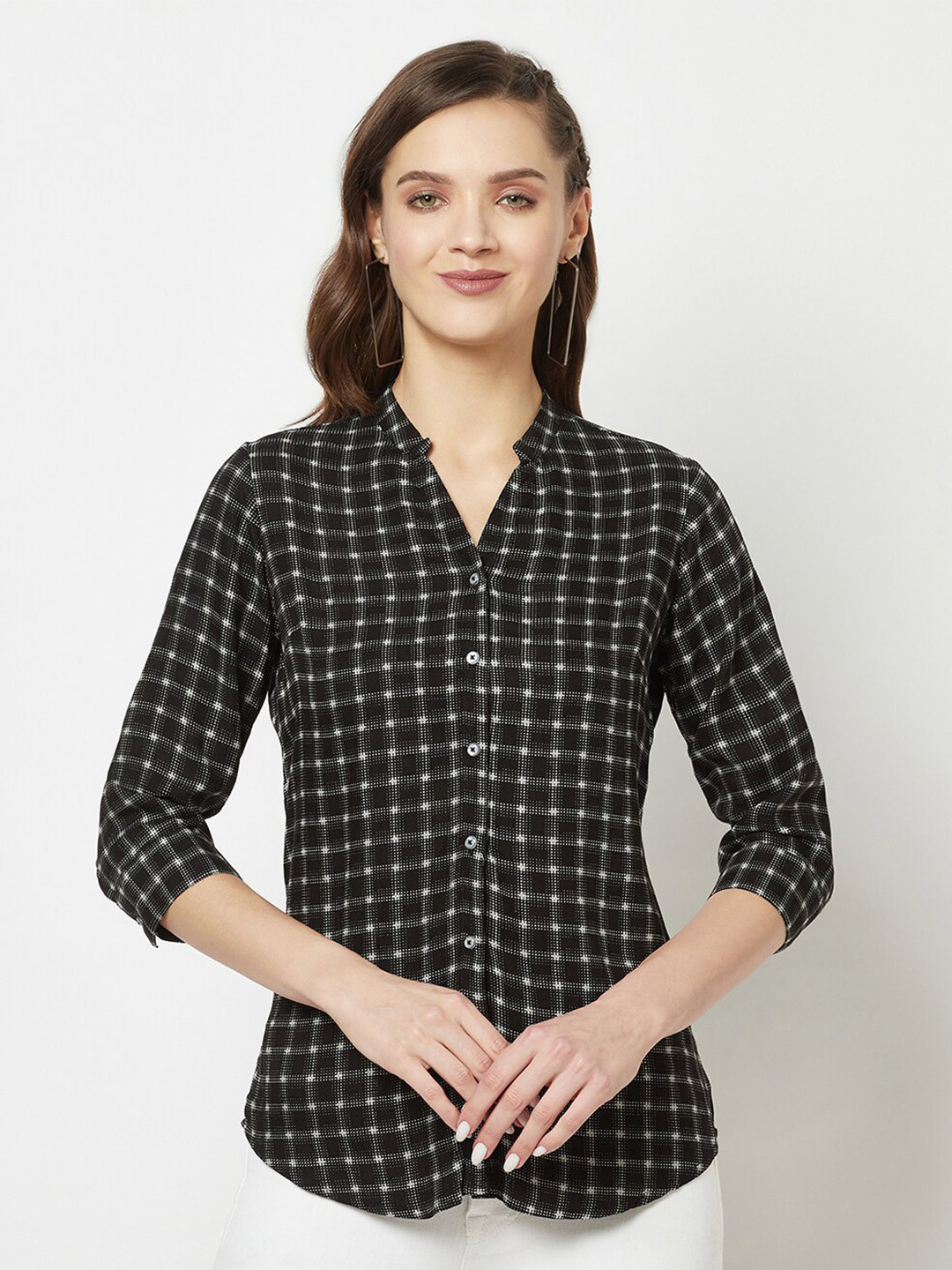 

Crimsoune Club Checked Mandarin Collar Slim Fit Casual Shirt, Black