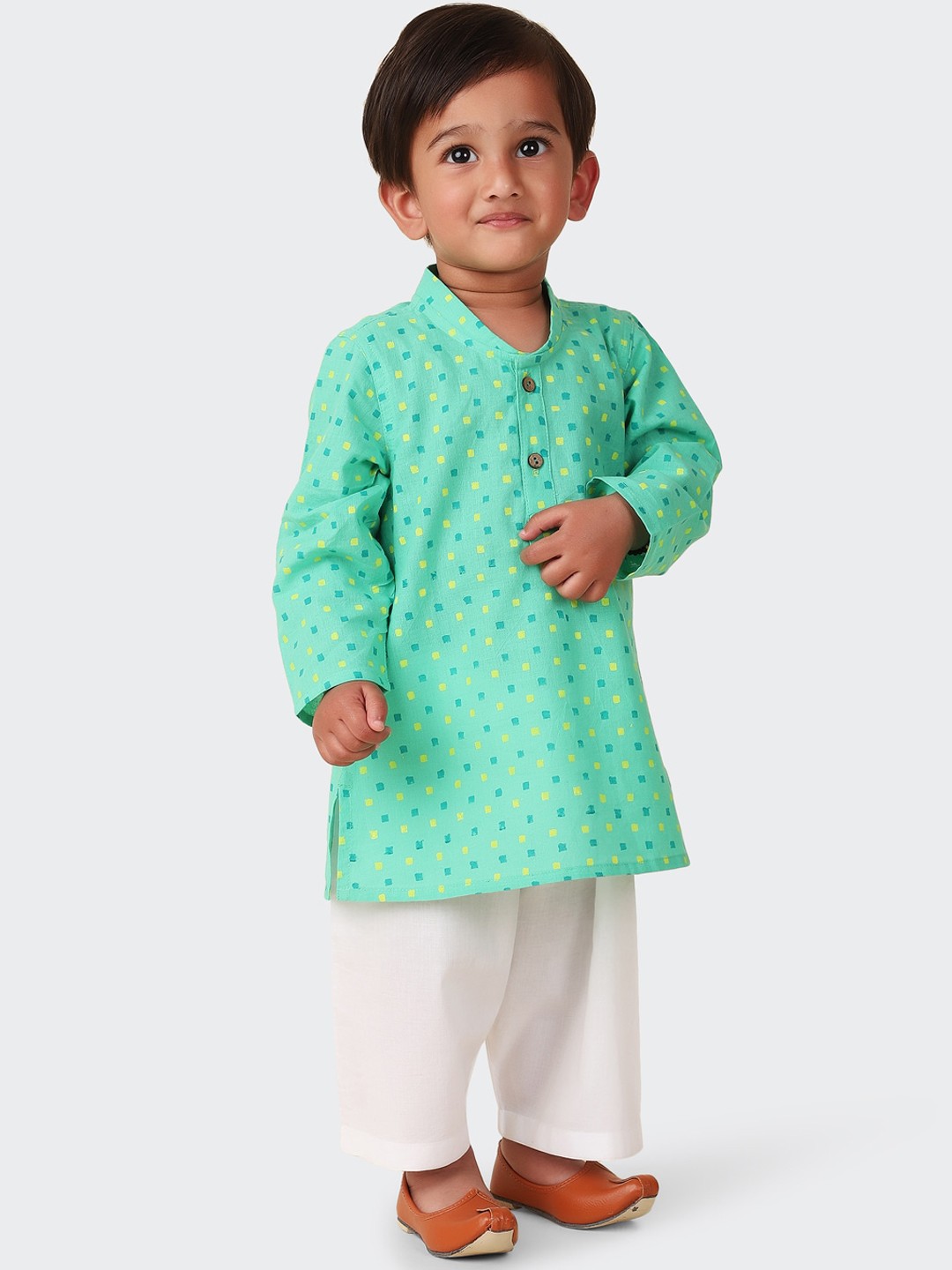 

Fabindia Boys Abstract Printed Cotton Kurta, Sea green