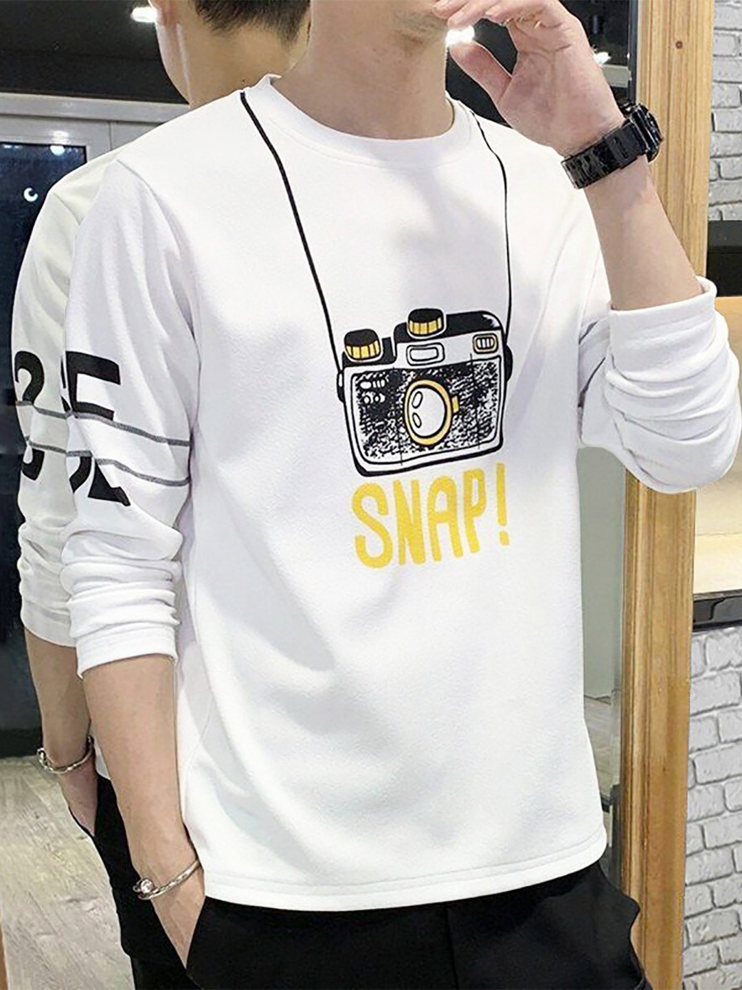 

BLIVE Graphic Printed Round Neck Long Sleeves Cotton T-shirt, White