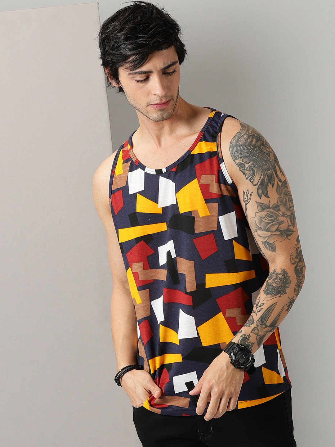 

Rodzen Geometric Printed Round Neck Cotton T-shirt, Navy blue