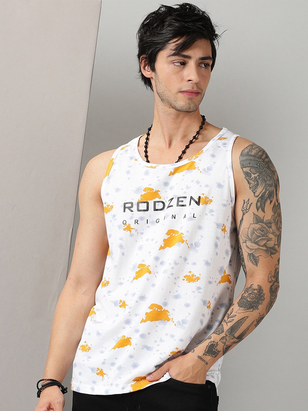 

Rodzen Tie And Dye Round Neck Regular Fit Pure Cotton T-Shirt, White