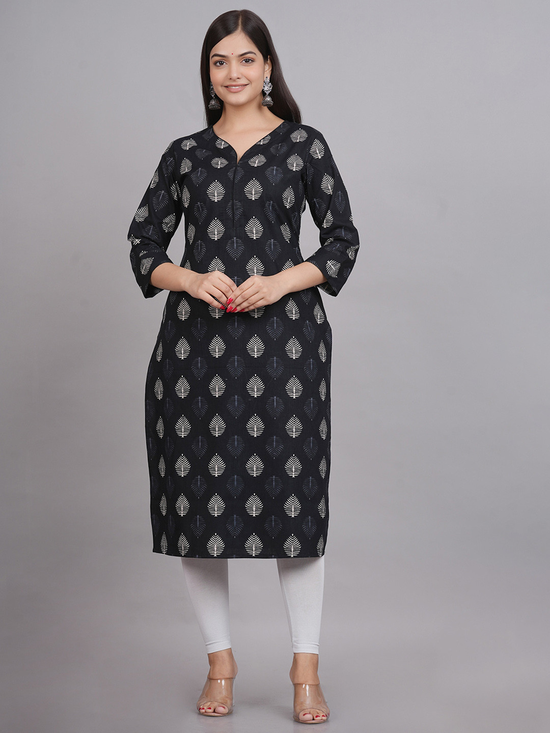 

SkyaSia Ethnic Motifs Printed V Neck Pure Cotton Kurta, Black