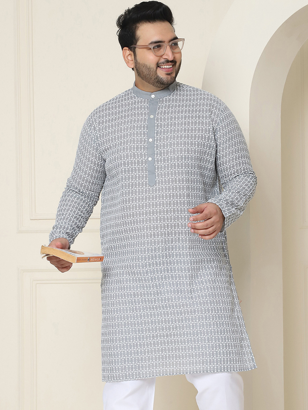 

SOJANYA PLUS Embroidered Cotton Kurta, Grey