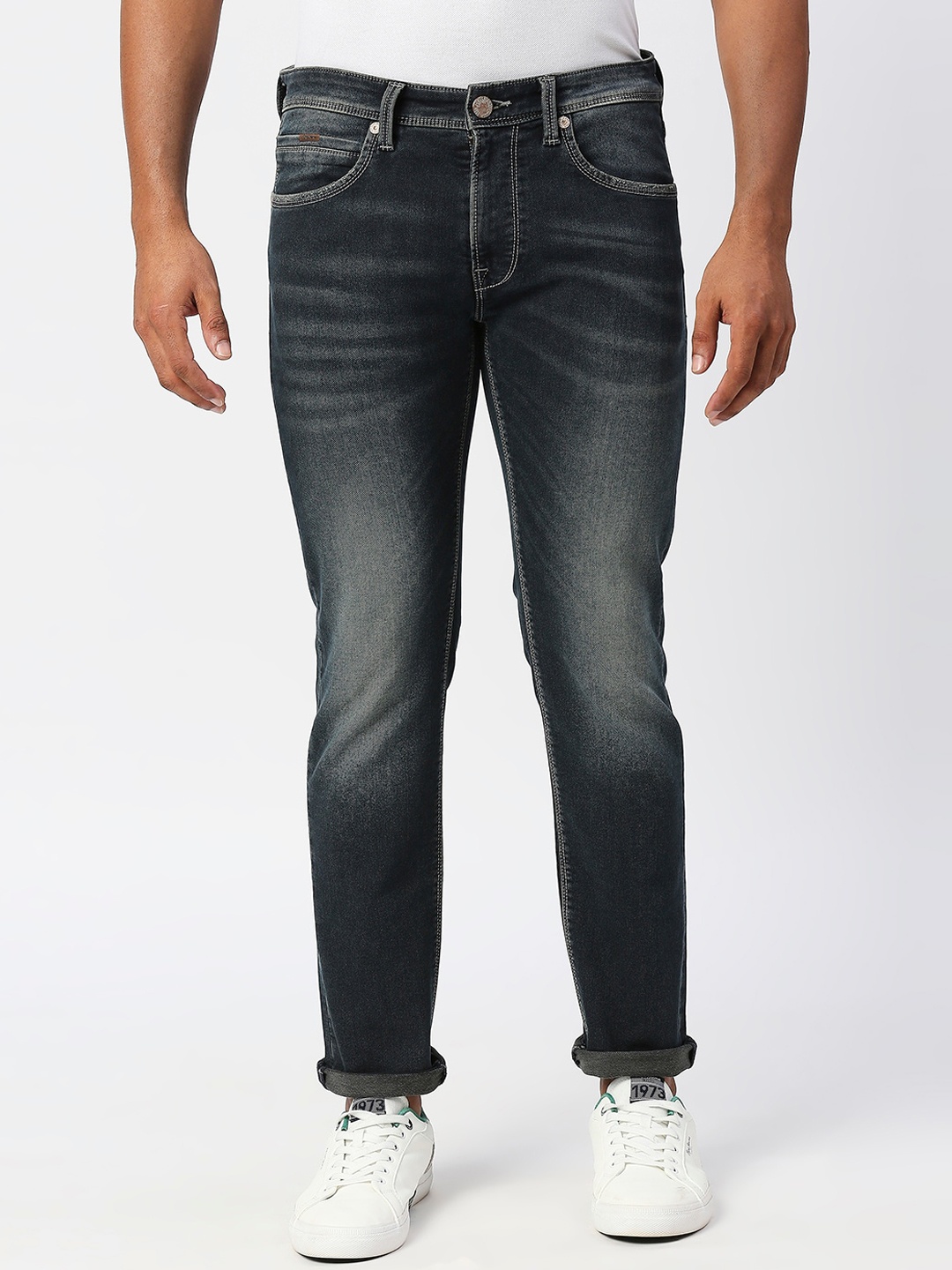 

Pepe Jeans Men Slim Fit Low-Rise Heavy Fade Jeans, Blue