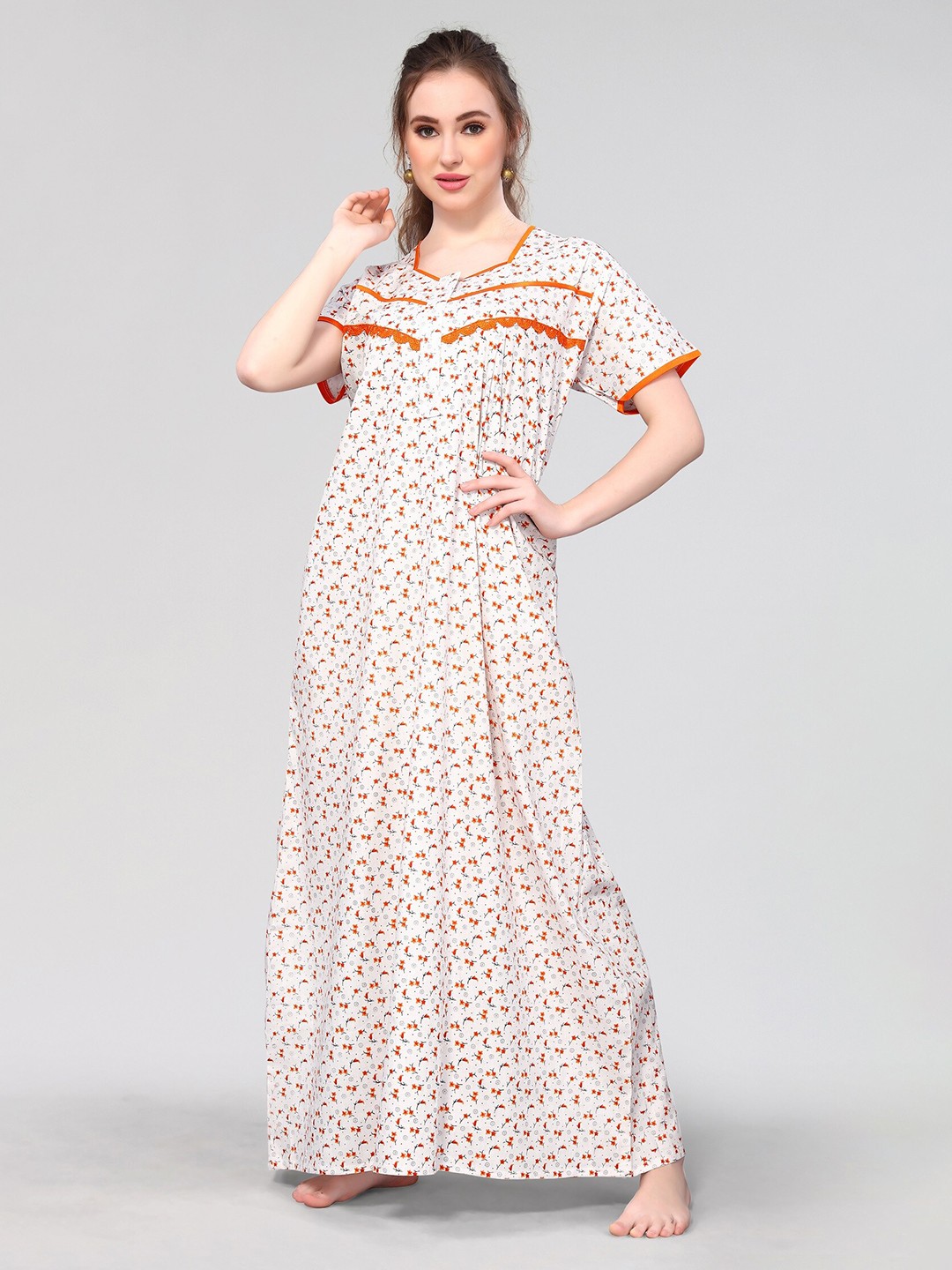 

Winza Designer Floral Printed Pure Cotton Maxi Nightdress, White
