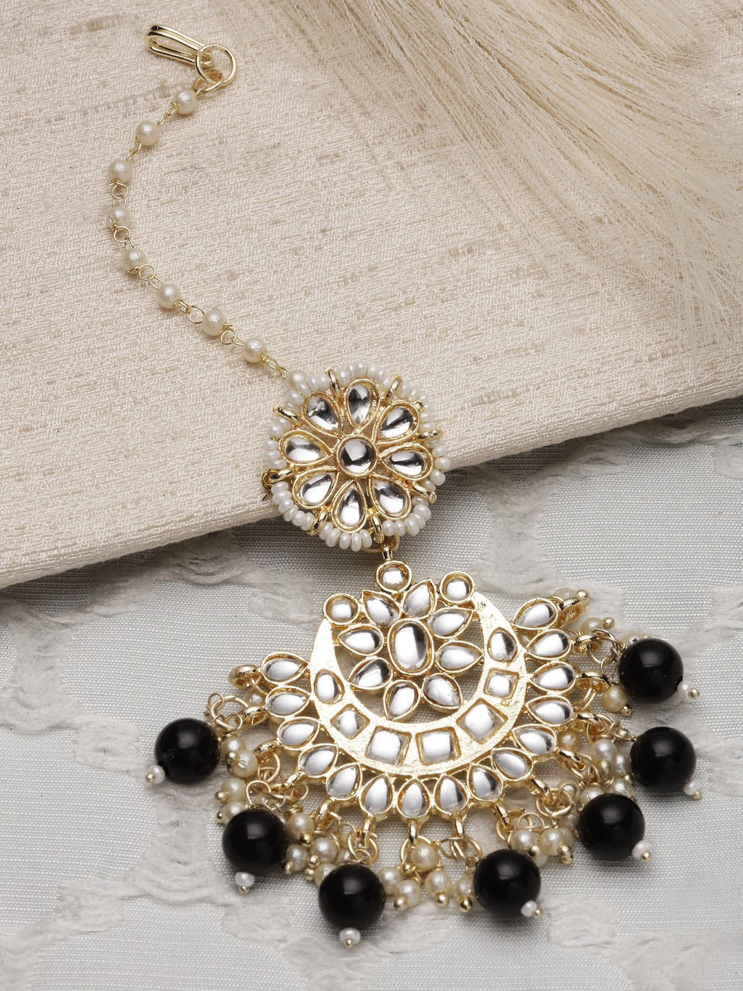 

ZENEME Gold-Plated Kundan Stone-Studded & Beaded Maang Tikka