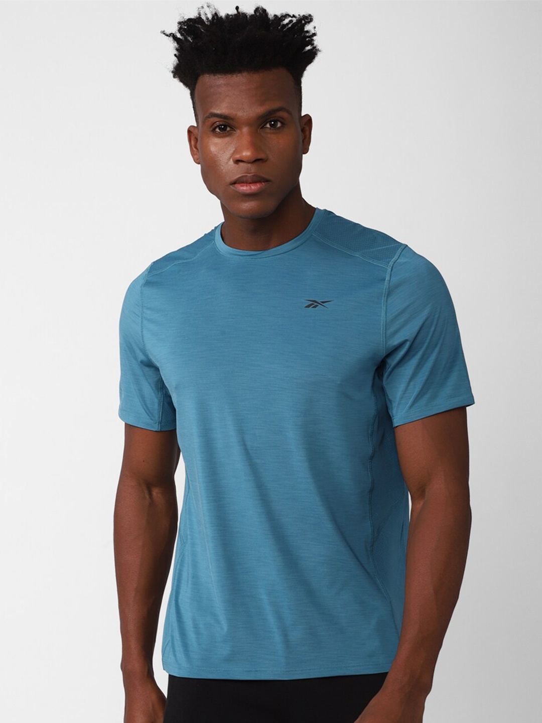 

Reebok Men TS AC Solid Athlete T-Shirt, Blue