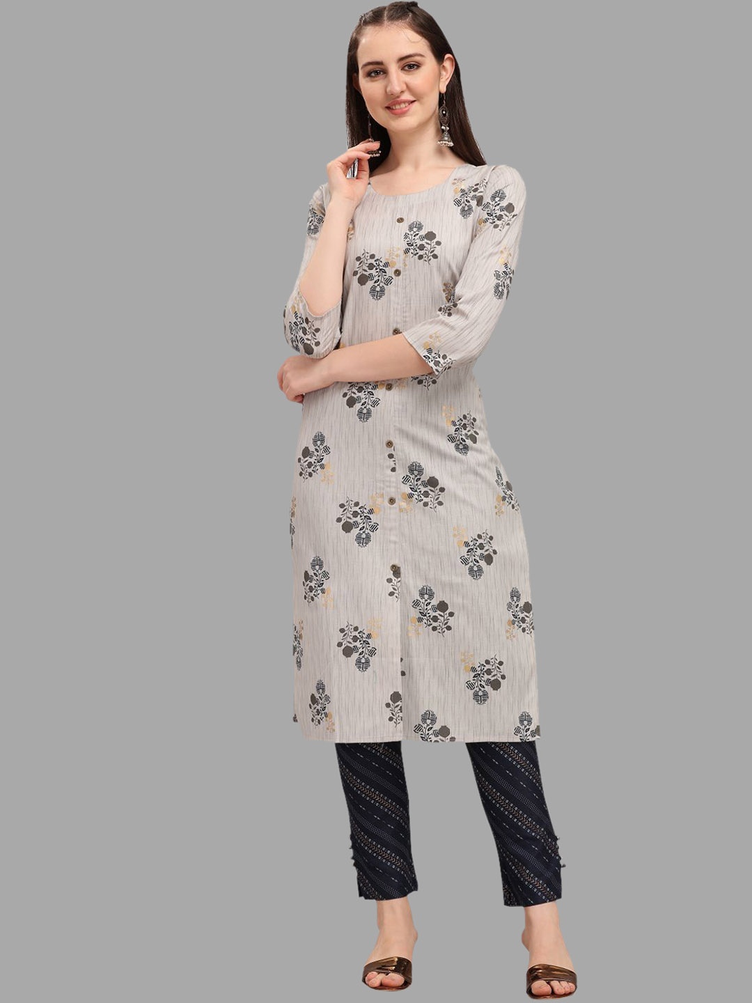 

DEETYA ARTS Round Neck Floral Printed Kurta, Grey