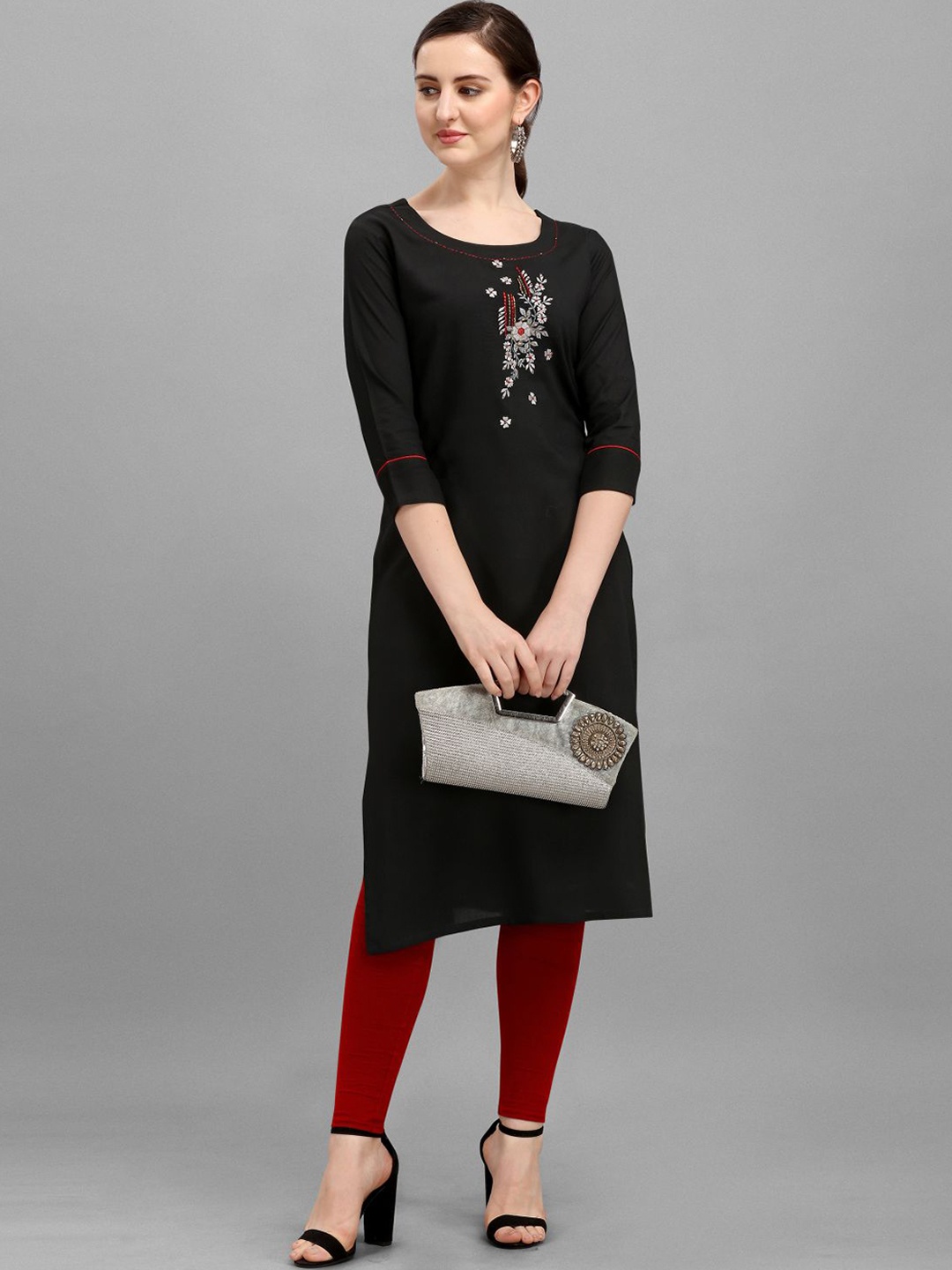 

DEETYA ARTS Women Floral Embroidered Straight Kurta, Black