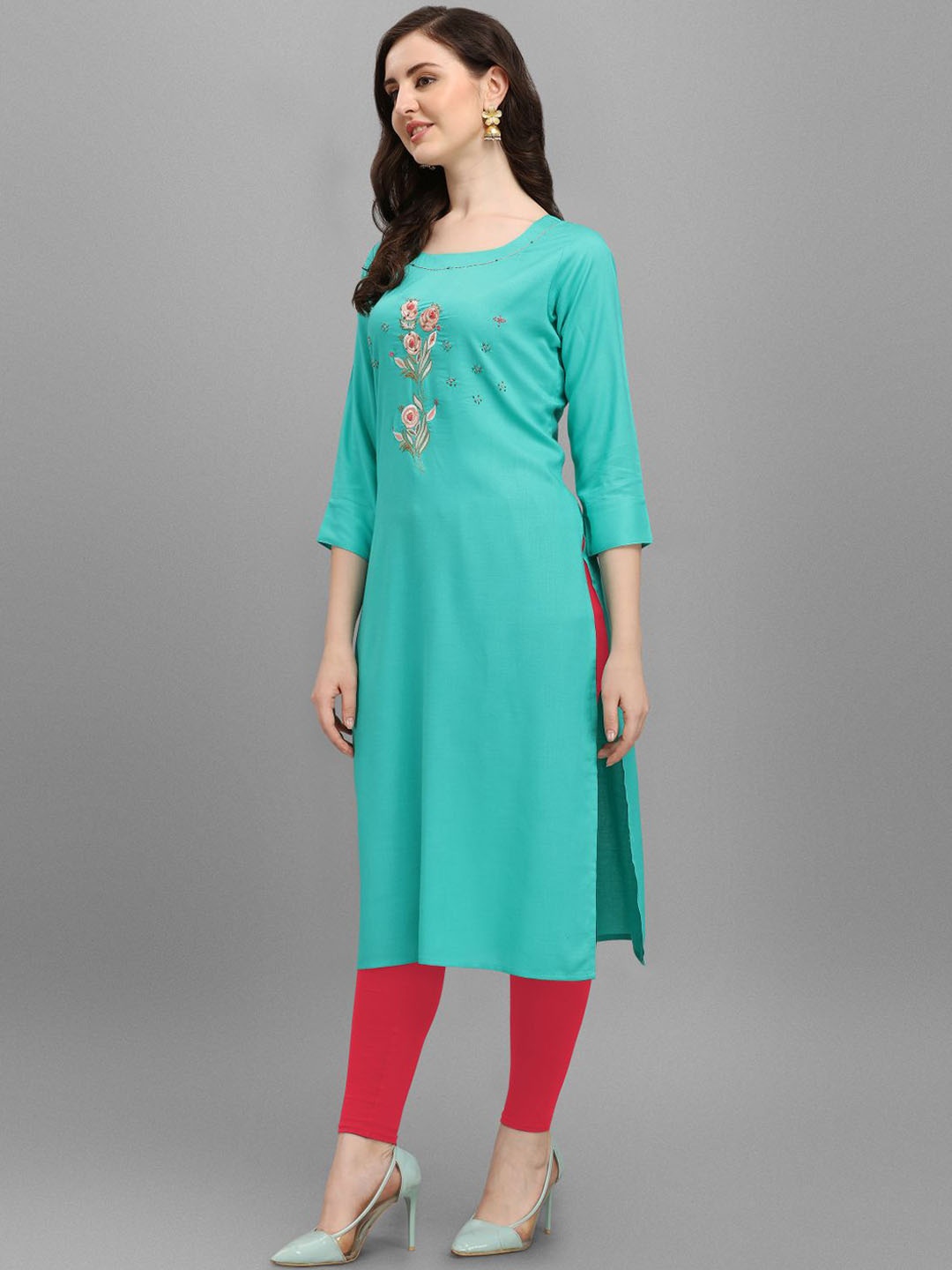 

DEETYA ARTS Round Neck Floral Beads And Stones Embroidered Kurta, Blue