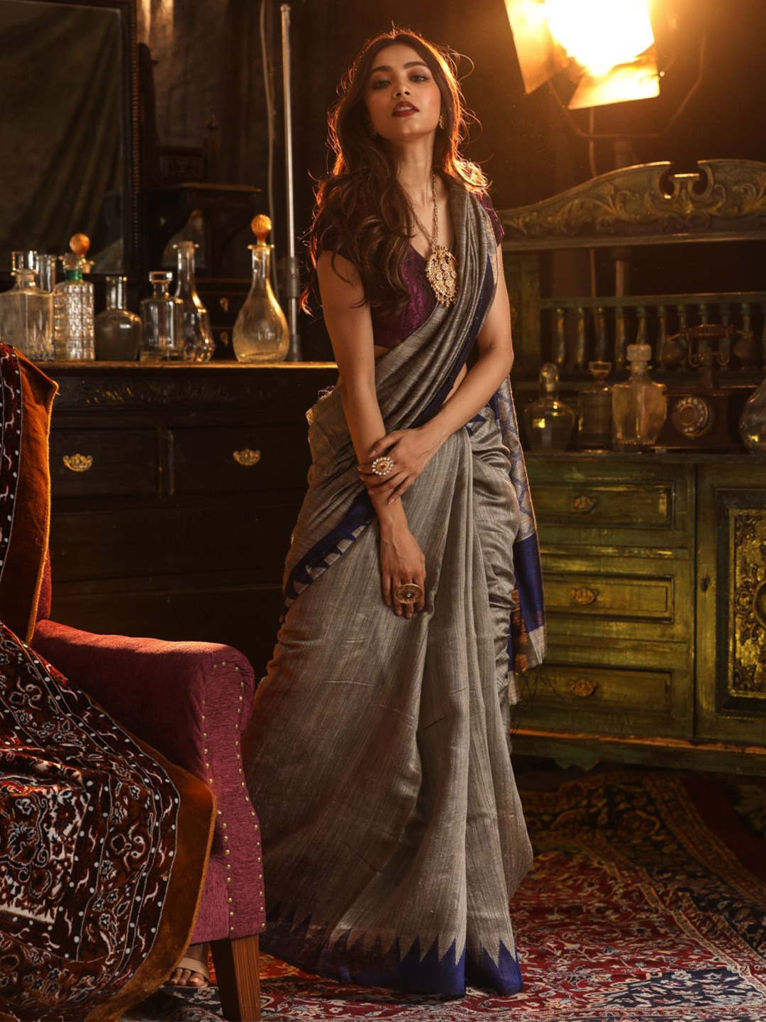 

Mitera Pure Silk Saree with Blouse, Grey