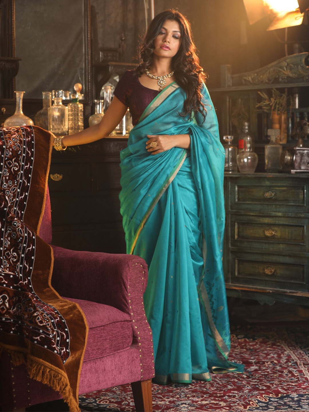 

Mitera Woven Design Zari Silk Cotton Saree, Turquoise blue