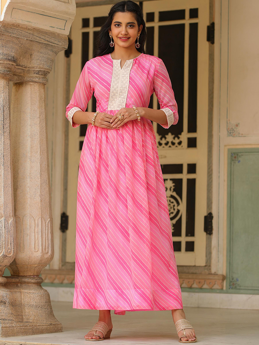 

SCAKHI Leheriya Printed A-line Ethnic Maxi Dress, Pink