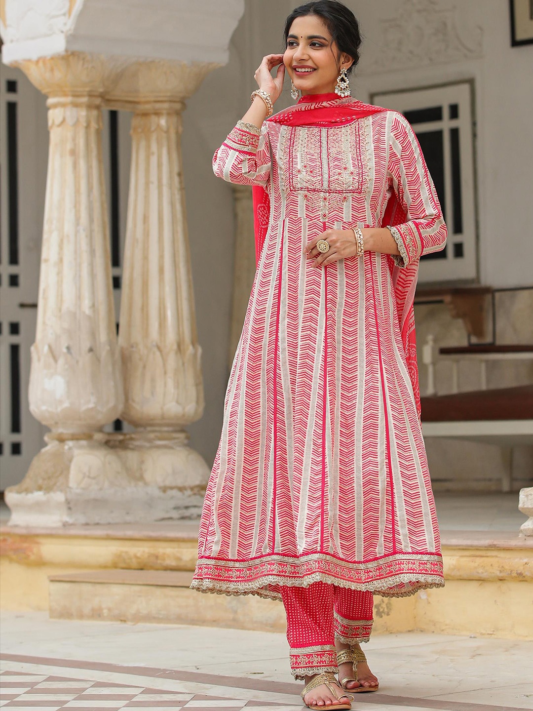 

SCAKHI Geometric Printed Panelled Thread Work Kurta With Trousers & Dupatta, Pink