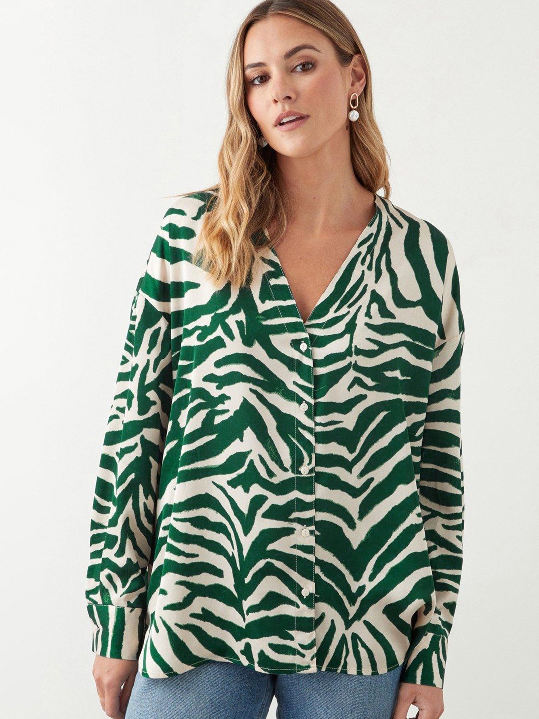 

DOROTHY PERKINS Animal Print Collarless Shirt, Off white