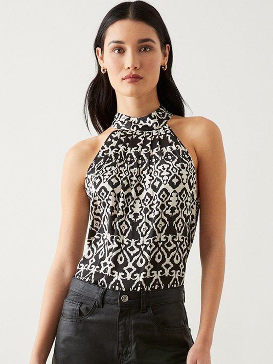 

DOROTHY PERKINS Pleated Ikat Print Top, Black