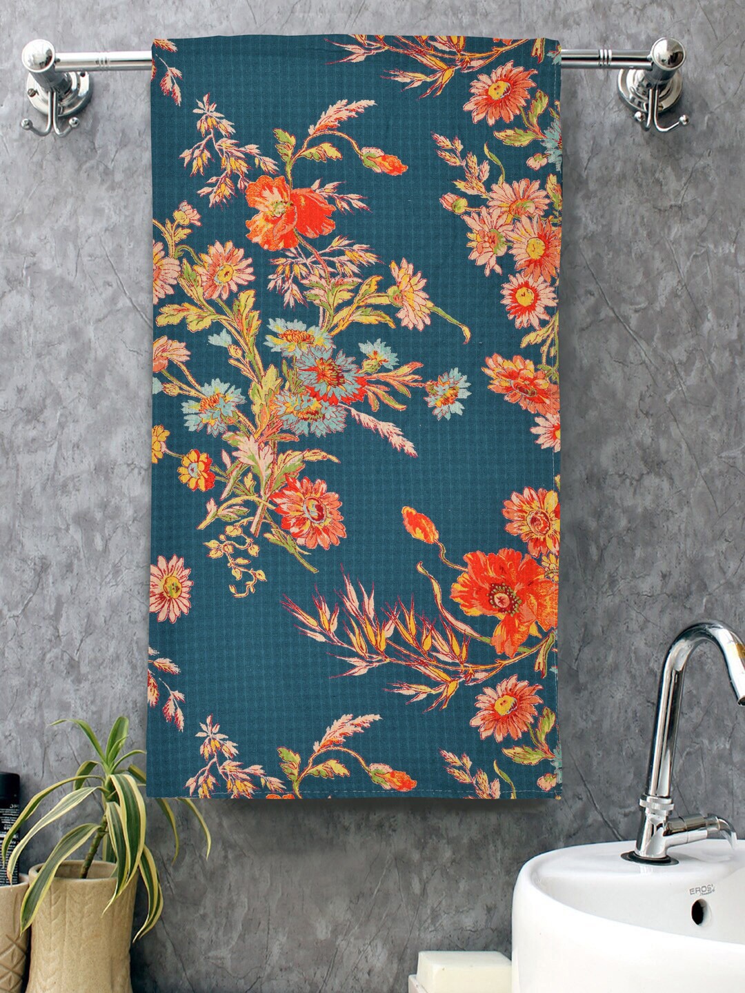 

Gulaab Jaipur Blue Printed 150 GSM Organic cotton Bath Towel
