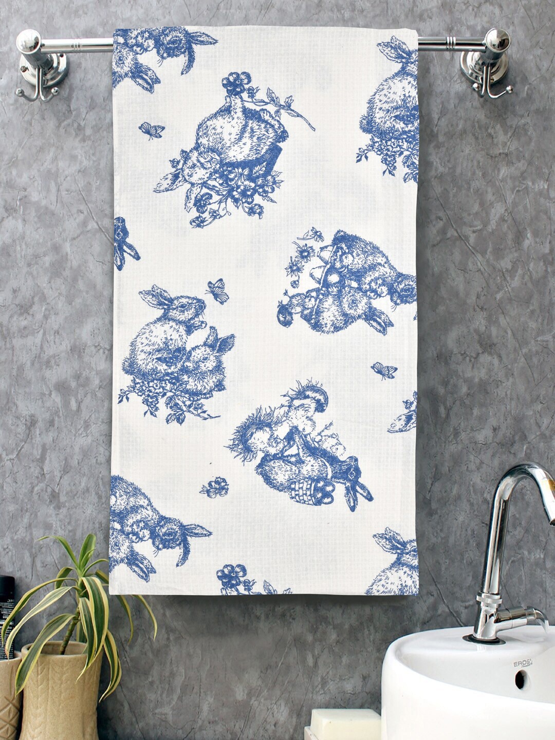 

Gulaab Jaipur Kids Blue Printed 150 GSM Organic Cotton Bath Towel, White