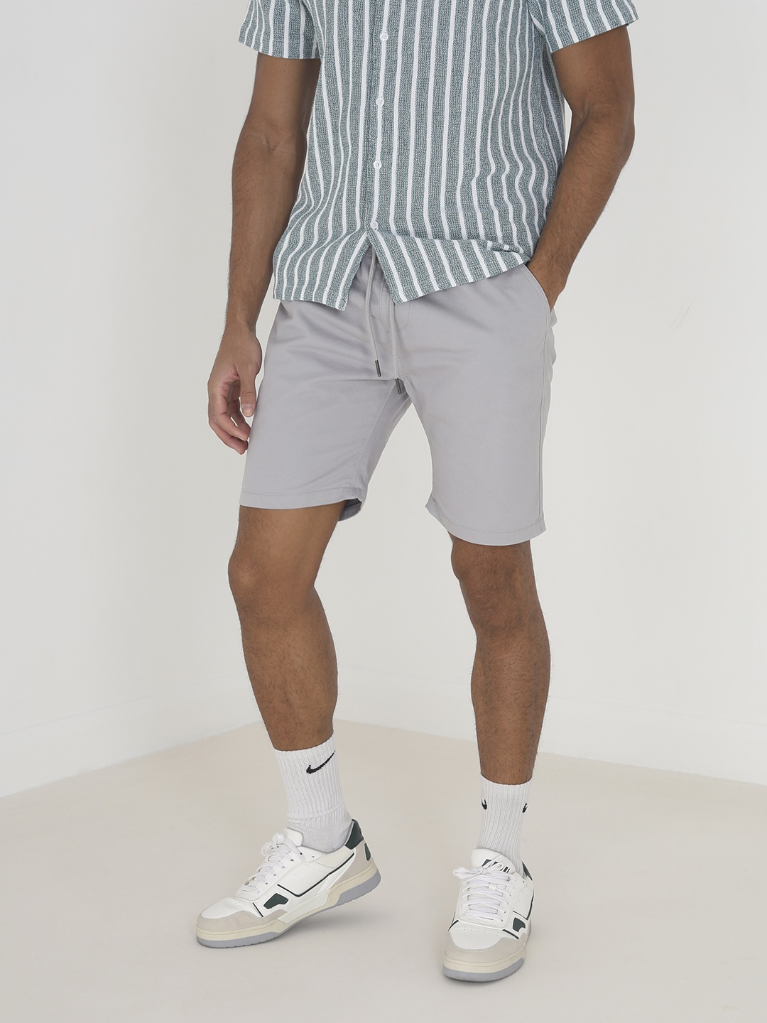 

BRAVE SOUL Men Cotton Shorts, Grey