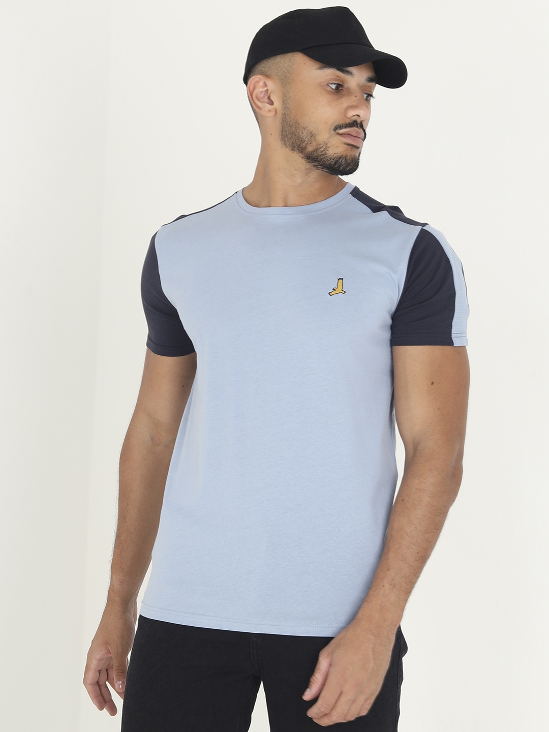 

BRAVE SOUL Men Pure Cotton T-shirt, Blue