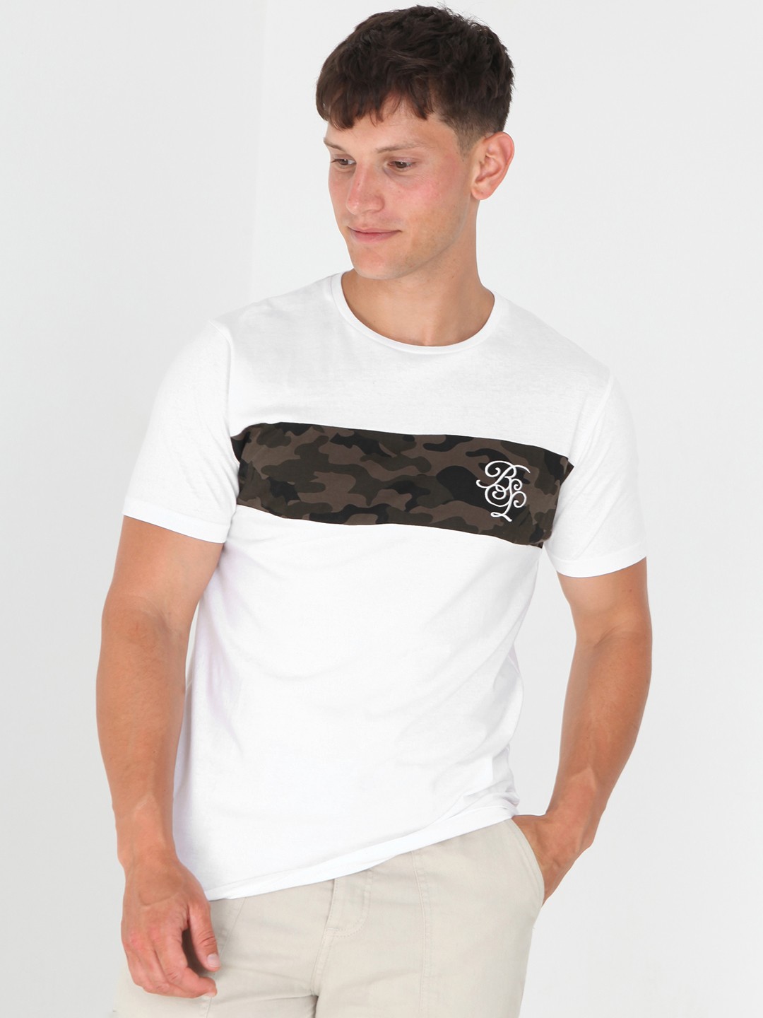 

BRAVE SOUL Men Camouflage Print Pure Cotton T-shirt, White