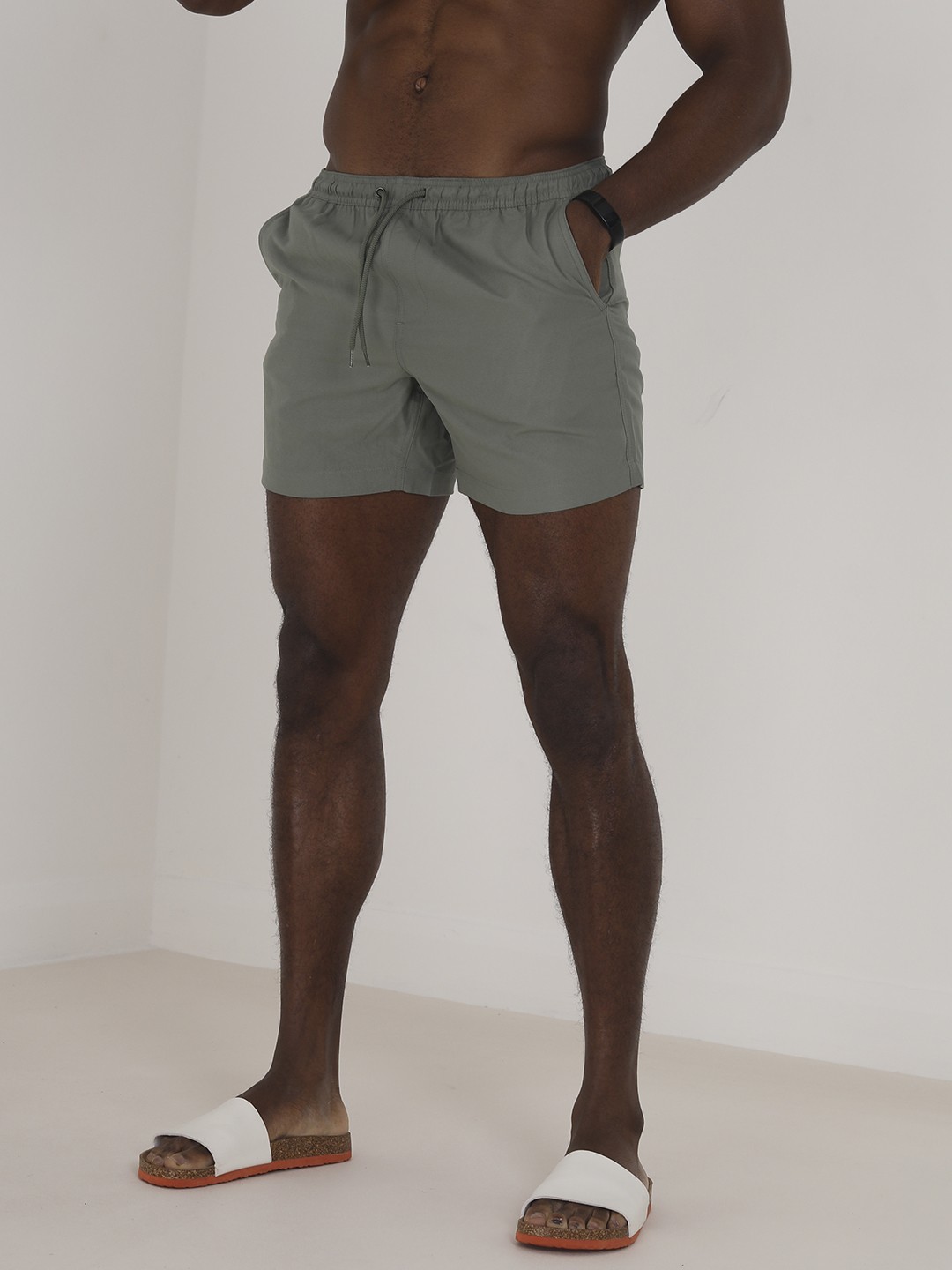 

BRAVE SOUL Men Regular Fit Swim Shorts, Olive